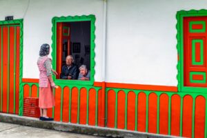 Photo Community Dialogue