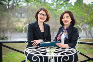 Photo Women Entrepreneurs with Solar Innovation