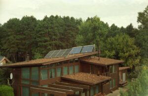 Photo Solar Access for Youth Innovation Hubs