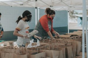 Photo Food distribution